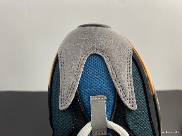 Yeezy V2 Sun GW0296 Adidas 700 Boost 0728
